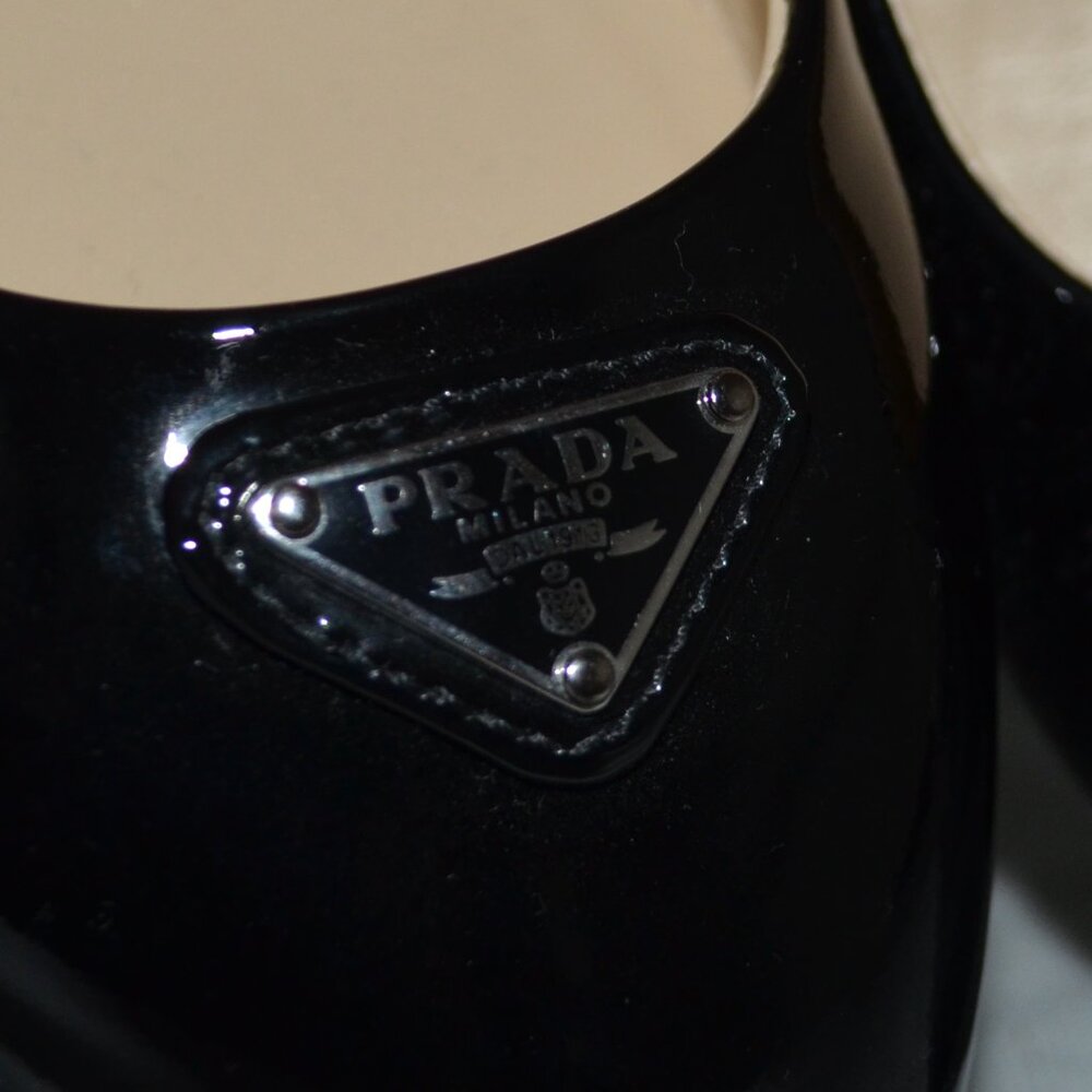 New $950 Sz 37.5 7 Prada Black Patent Leather Logo Ballerina Flat - Picture 4 of 13